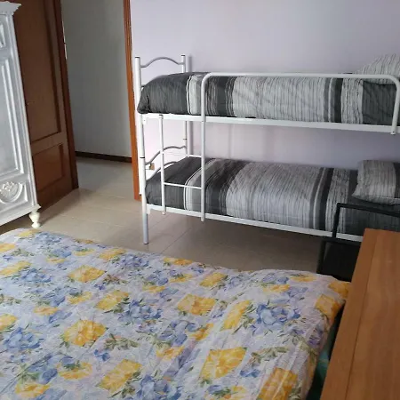 Monticelli Holiday House