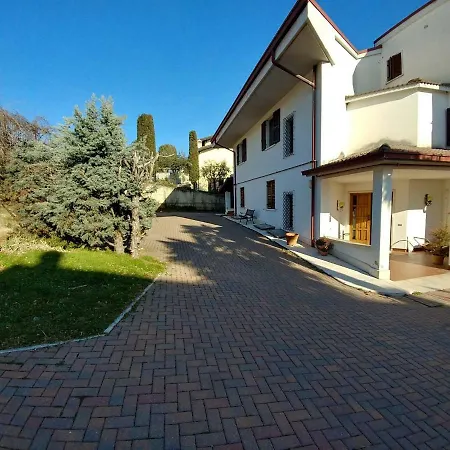 Ferienhaus Monticelli Holiday House *
