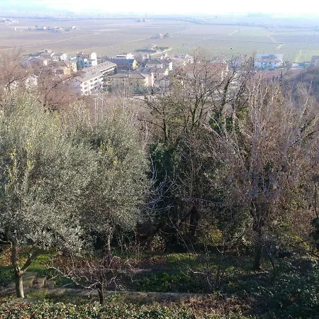 Monticelli Holiday House Ferienhaus