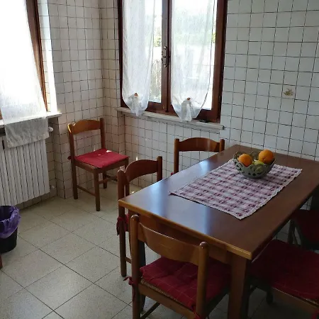 Monticelli Holiday House Ferienhaus *