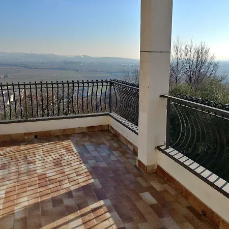 Monticelli Holiday House Vago