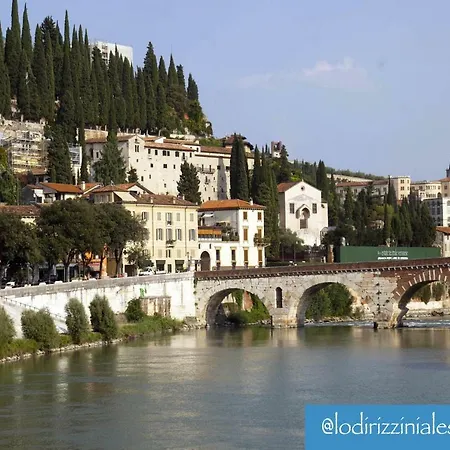Monticelli Holiday House Vago